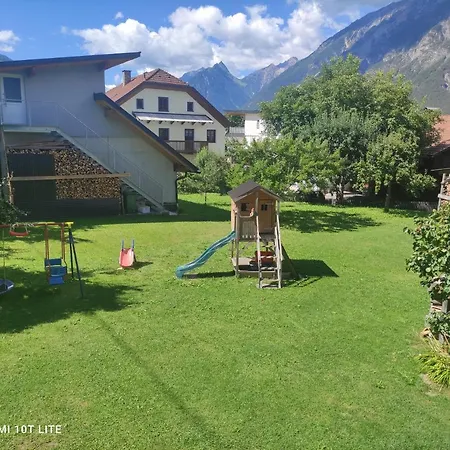 Groassehof Haus Gstrein