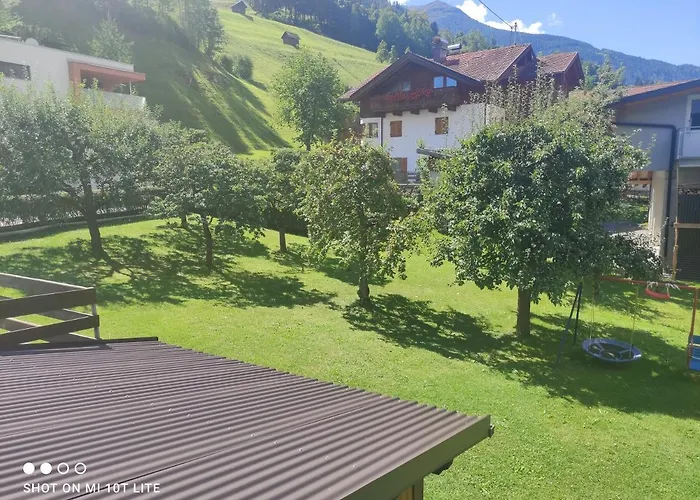 Groassehof Haus Gstrein 아파트