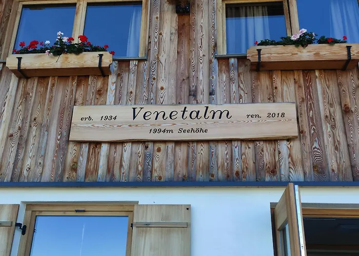 Groassehof Haus Gstrein 아파트